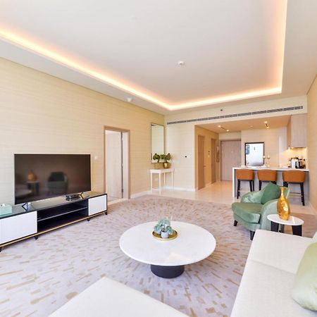 Ultra Luxury Palm Tower With Shared Hotel Facilities Dubai Bagian luar foto