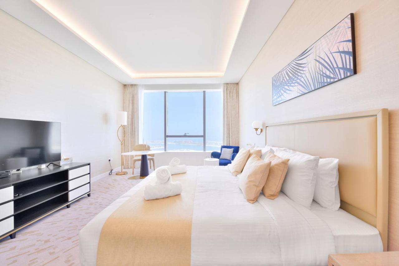 Ultra Luxury Palm Tower With Shared Hotel Facilities Dubai Bagian luar foto