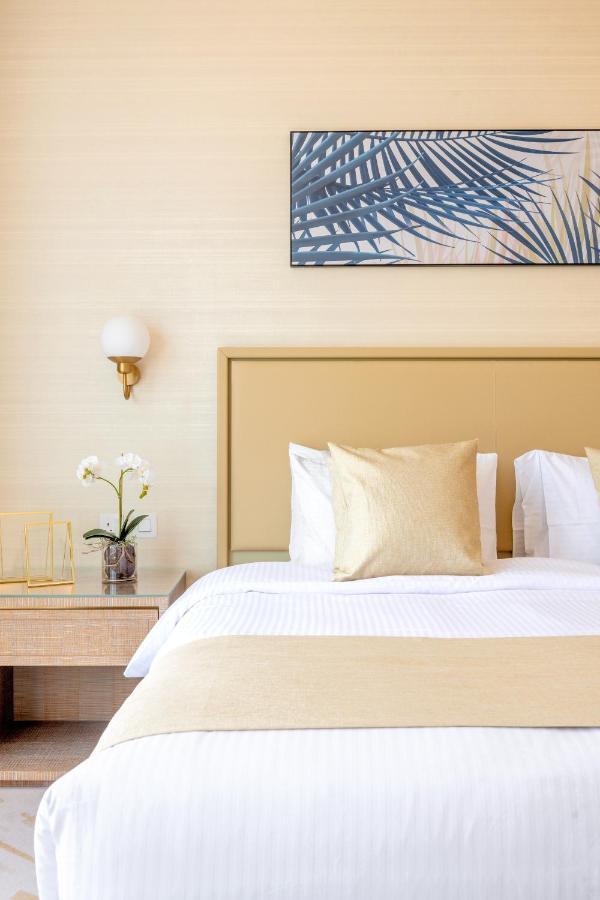 Ultra Luxury Palm Tower With Shared Hotel Facilities Dubai Bagian luar foto