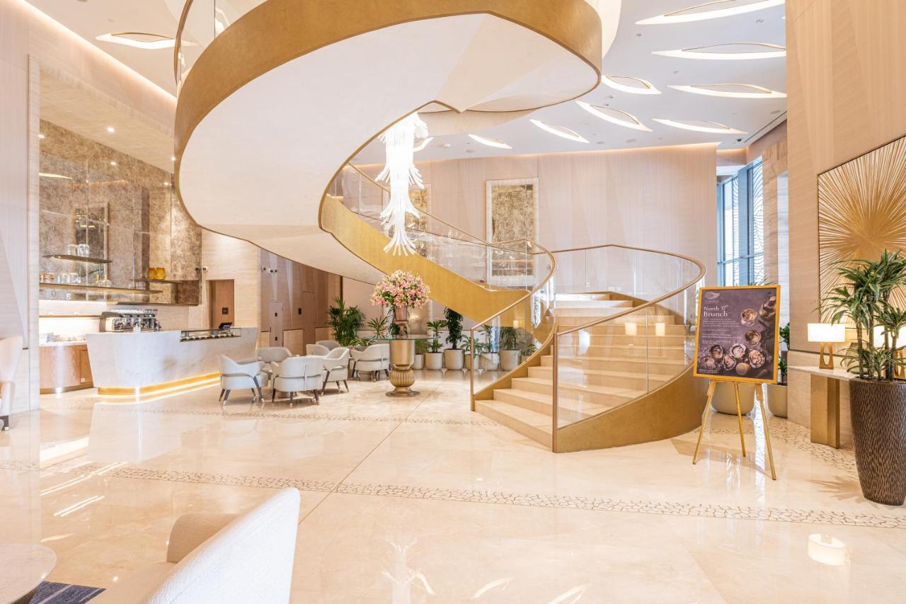 Ultra Luxury Palm Tower With Shared Hotel Facilities Dubai Bagian luar foto